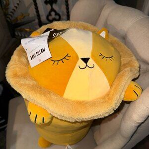 XL Plush Soft Body Pillow Cuddle Stuffed Gold Lion Shaped Under the Stars NWT